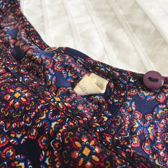 Japna Patterned Top - Picture 8 of 8